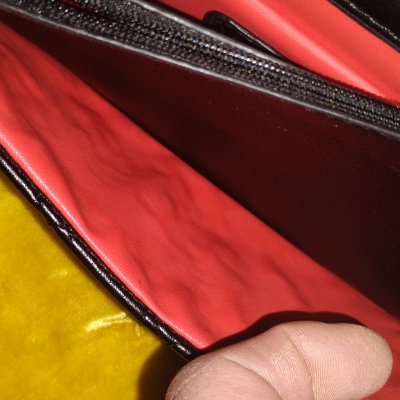 Vintage CHANEL cross over chain wallet bag - Picture 9 of 12